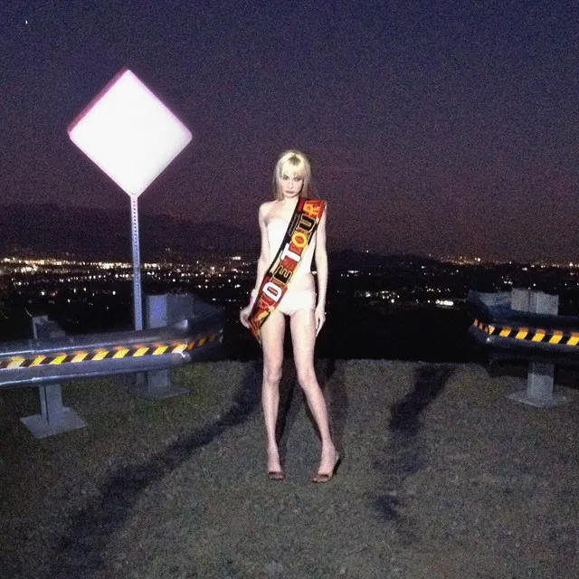 Kim Petras - Detour: Rare N' Deluxe artwork